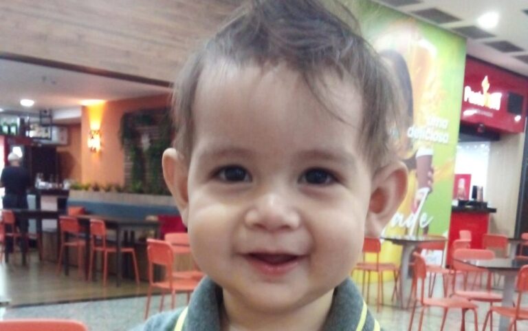 Bebê de um ano e três meses morre com Covid-19