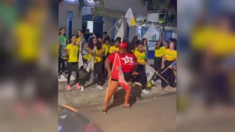Apoiadoras de Lula e de Bolsonaro dançam juntas na Bahia; Veja vídeo