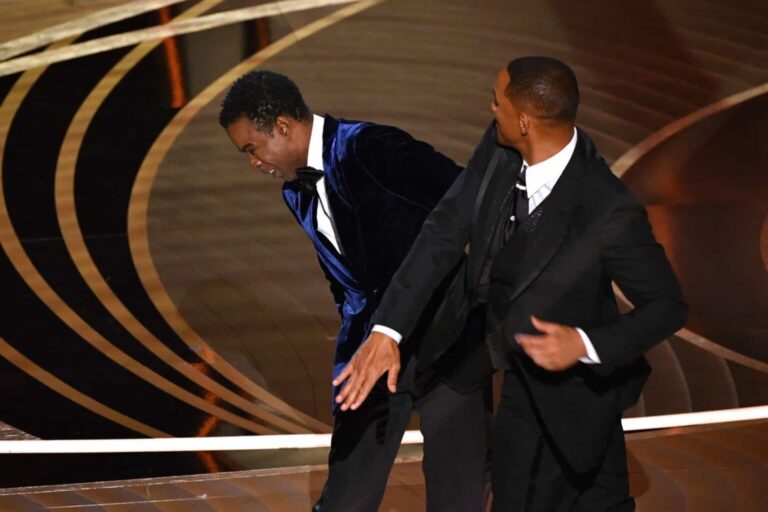 Will Smith diz que tapa em Chris Rock foi “raiva reprimida por muito tempo”