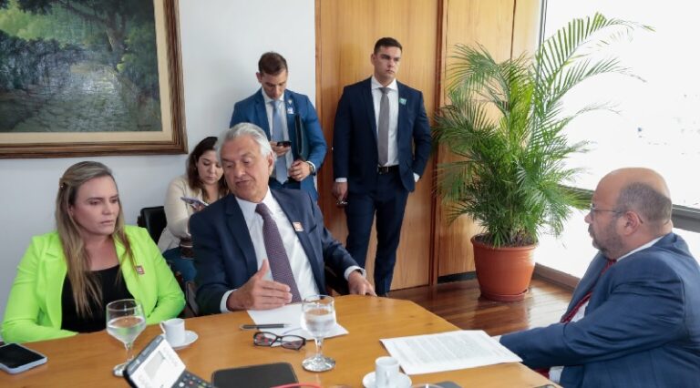 DF e Goiás levam à União proposta para gerir transporte do Entorno
