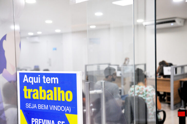 Semana do DF começa com 163 vagas de trabalho disponíveis. Veja