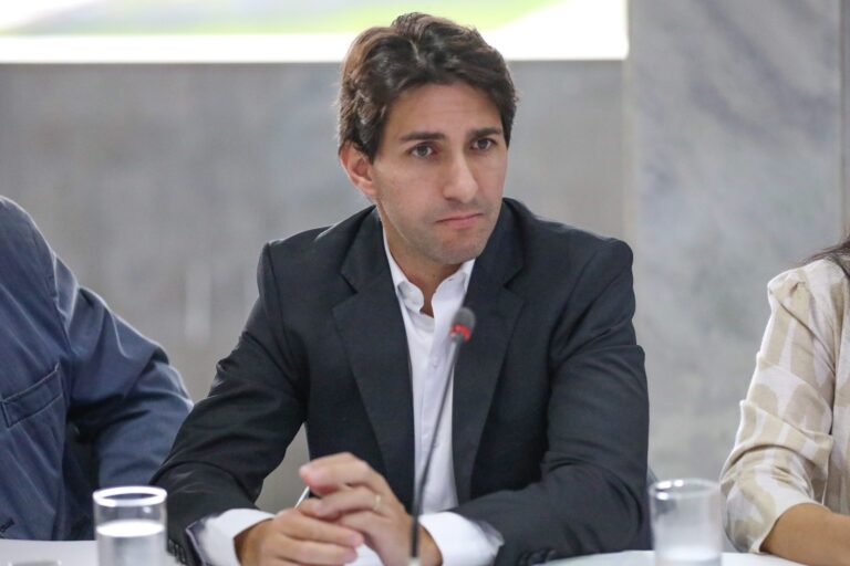 Secretário do Turismo, Cristiano Araújo, anuncia melhorias e novidades para o turismo na Capital