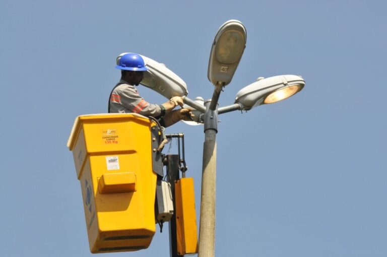 Áreas de duas RAs ficam sem energia nesta segunda-feira (4) para manutenção