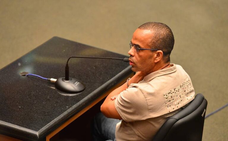 Fernandinho Beira-Mar alega insanidade mental para sair da prisão