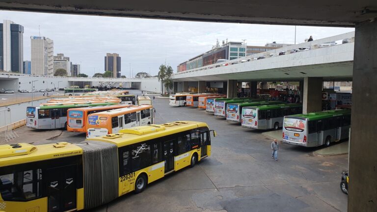 GDF reforçará linhas de ônibus para provas do Enem