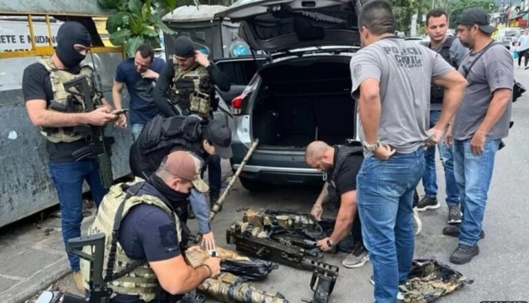 Mais 2 metralhadoras furtadas do Exército em SP são encontradas no Rio