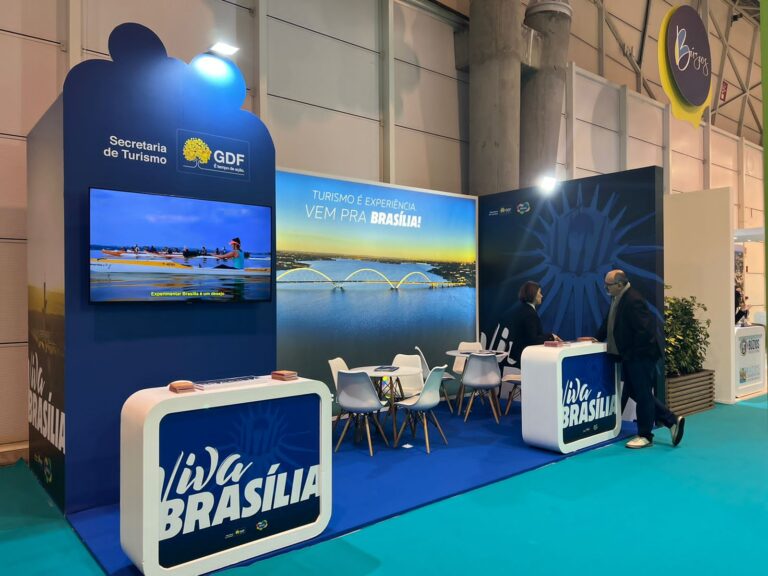Brasília é divulgada como destino turístico em feira em Lisboa