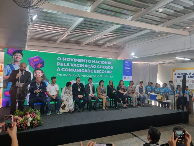 Movimento nacional para vacinação nas escolas tem ação de conscientização no DF