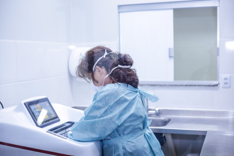 Seis hospitais recebem novos aparelhos para mais precisão em cirurgias oncológicas