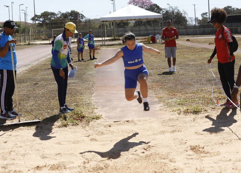 Estrutural ganha núcleo esportivo para pessoas com deficiência intelectual
