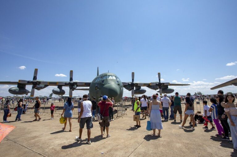 Evento Portões Abertos, da Força Aérea, terá reforço no transporte público