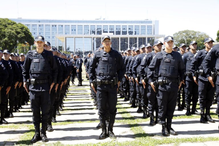Segurança é reforçada com policiamento intensivo durante final de ano no DF