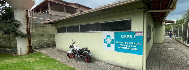 Minas Gerais reforça atendimento psicossocial com equipes multiprofissionais