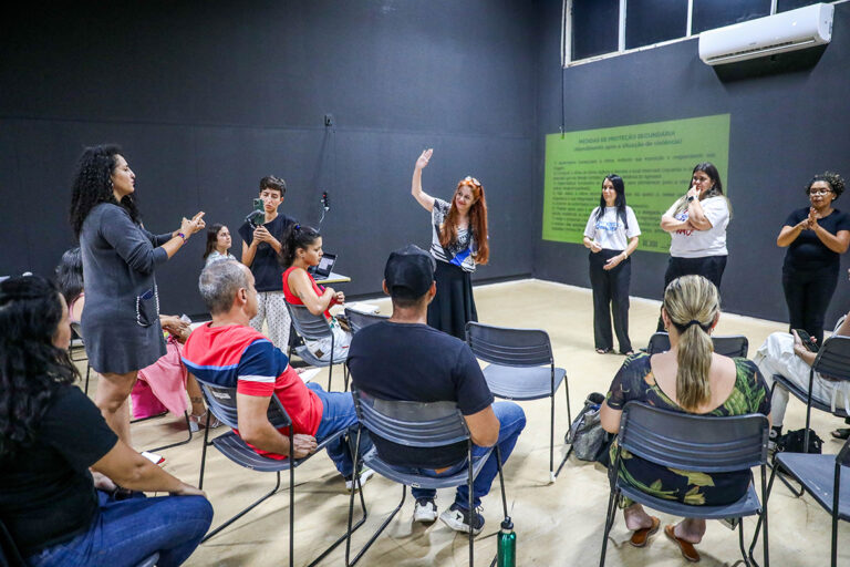Blocos carnavalescos adotarão protocolo Por Todas Elas para reforçar proteção às mulheres