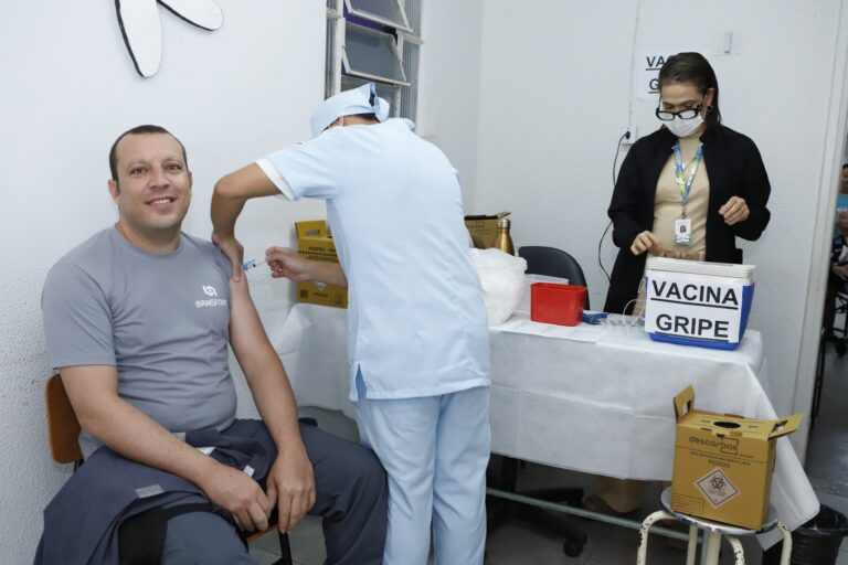 Mais de 100 salas estão disponíveis para vacinação contra gripe no DF