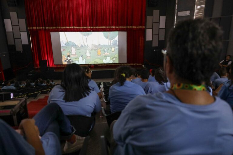 Festival Multicultural de Cinema leva acessibilidade e inclusão para estudantes de Sobradinho