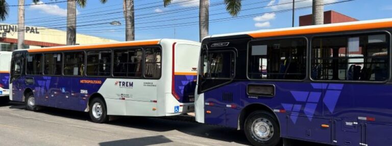 Governo de Minas entrega 64 novos ônibus metropolitanos em Ibirité