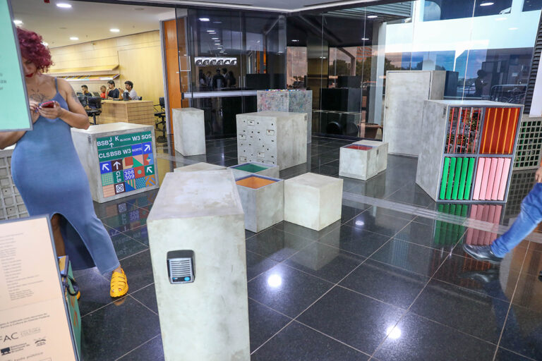 Biblioteca Nacional de Brasília recebe exposições em homenagem à capital e a seus artistas