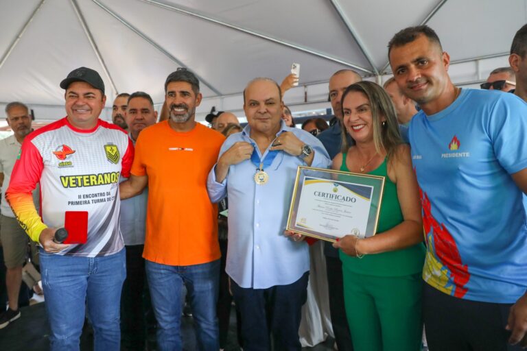 Ibaneis Rocha anuncia novo concurso para CBMDF