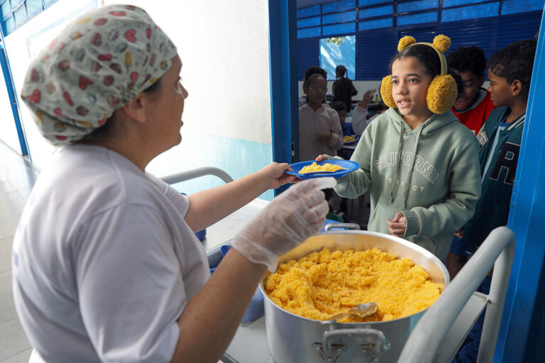GDF investe em sustentabilidade e alimentação saudável na merenda escolar da rede pública