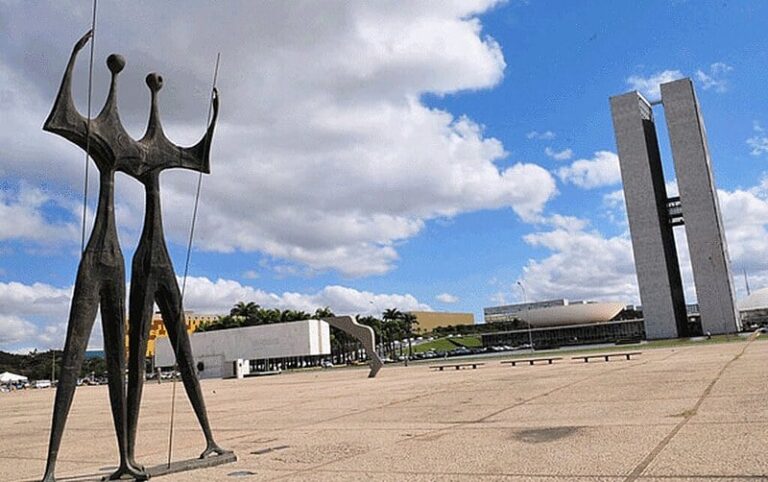 Dia Mundial da Diversidade Cultural terá shows e palestras sobre economia criativa
