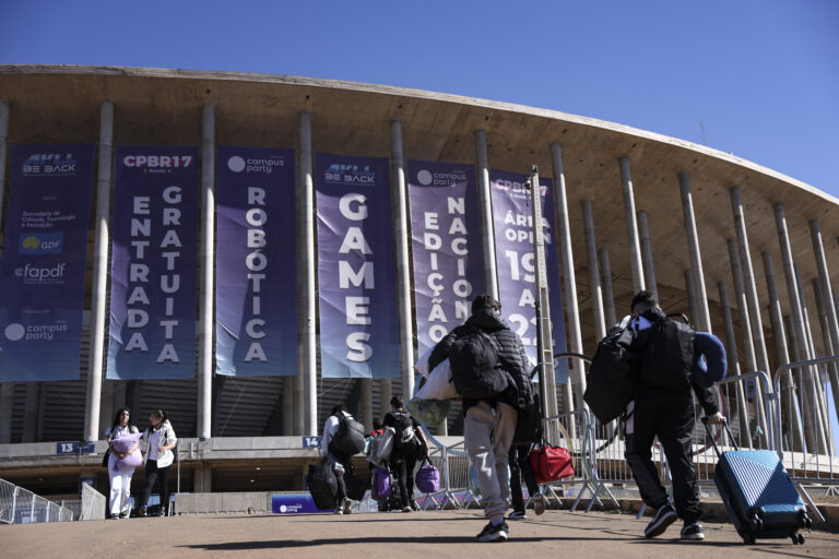 Campus Party Brasília 2025 começa com destaque para inteligência artificial e inovação tecnológica