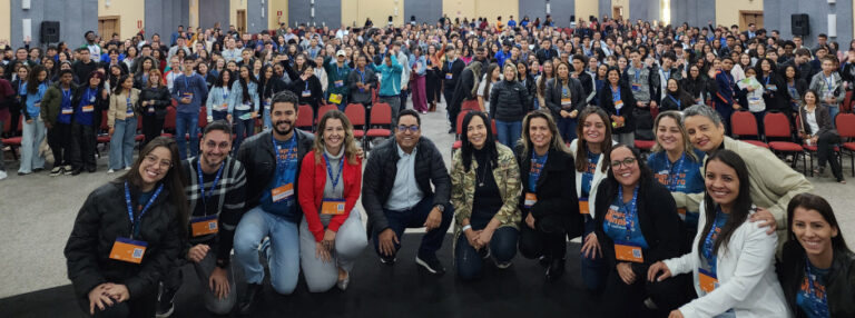 Estudantes da rede estadual de Minas se preparam para intercâmbio com apoio do Passaporte do Conhecimento