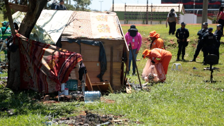 GDF realiza ação de acolhimento e apoio social em 15 pontos de Ceilândia nesta quarta‑feira