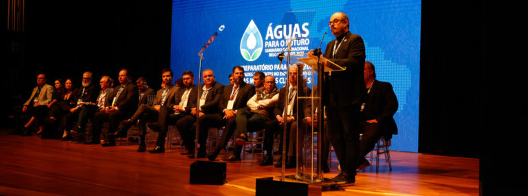 Minas Gerais defende acesso à água e soluções sustentáveis no Seminário Internacional Águas para o Futuro