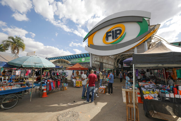 Área da Feira dos Importados será revitalizada para melhorar mobilidade e segurança