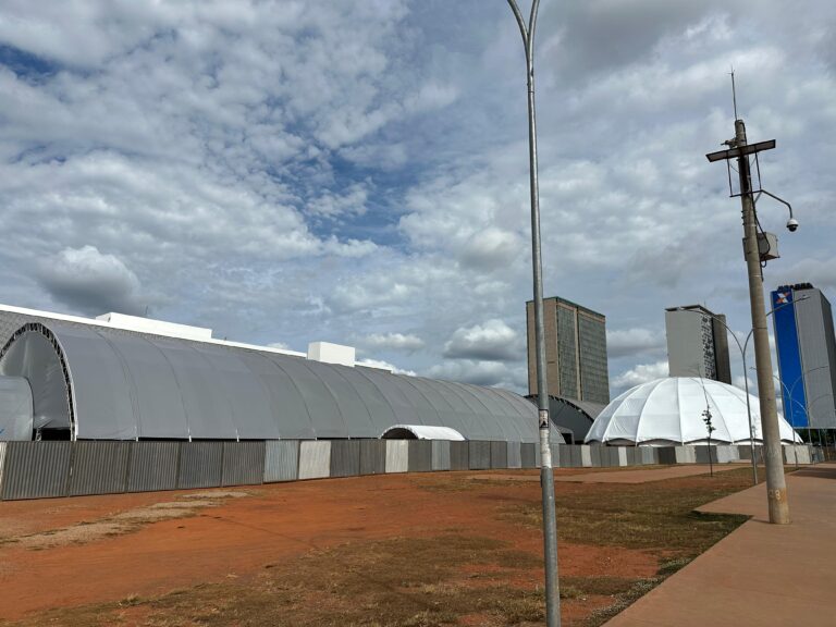 Abertura da Feira do Livro de Brasília terá tributo a Belchior