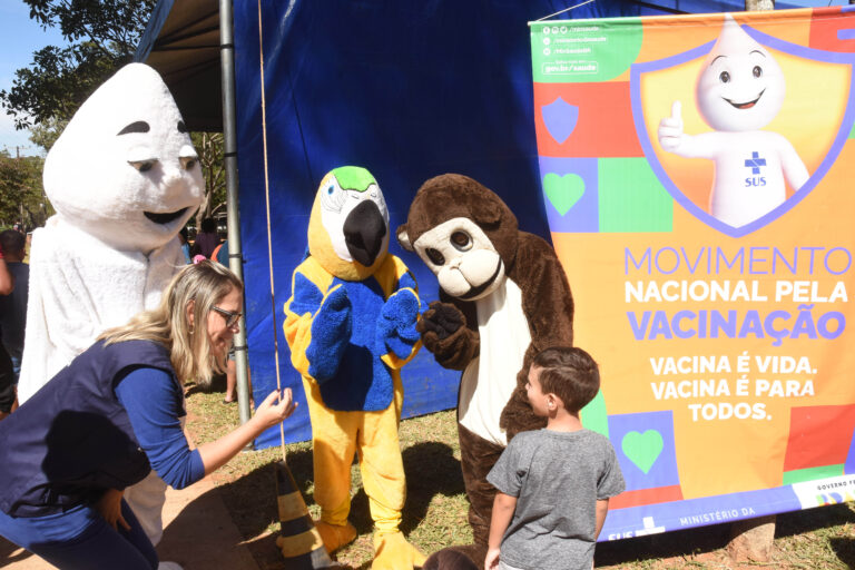 Zoológico de Brasília promove vacinação infantil neste fim de semana