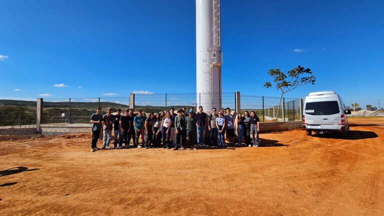 Estudantes de engenharia visitam obras do Aldeias do Cerrado e exploram modelo de bairro planejado
