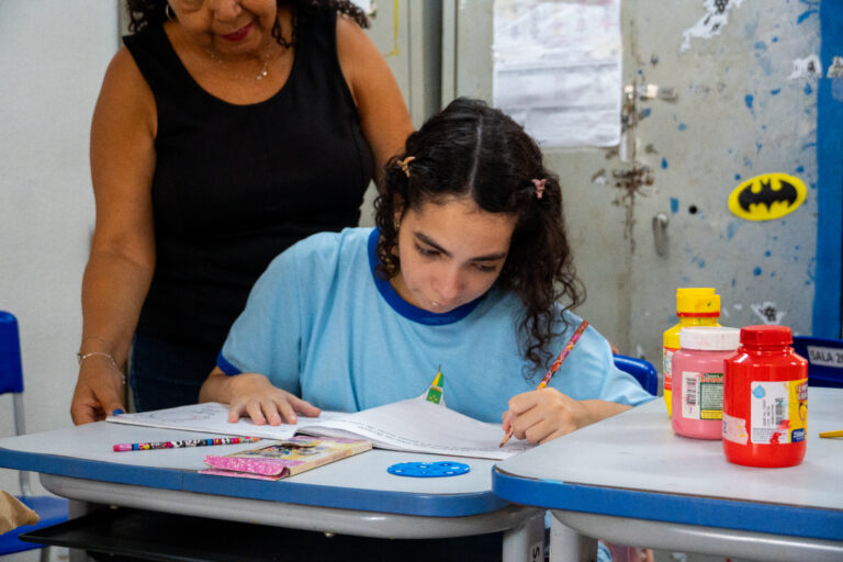 GDF cria grupo de trabalho para desenvolver indicadores de avaliação da educação especial