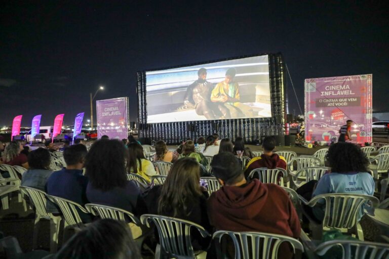 Cinema itinerante, festival de animes e eventos sobre motos agitam o fim de semana no DF