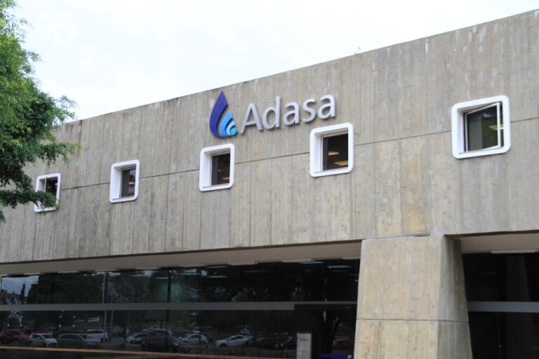 Adasa garante que incidente no Rio do Sal não compromete abastecimento de água no DF