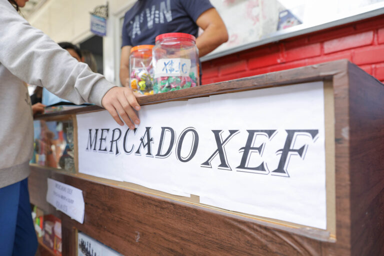 Projeto leva educação financeira prática a estudantes da rede pública do DF
