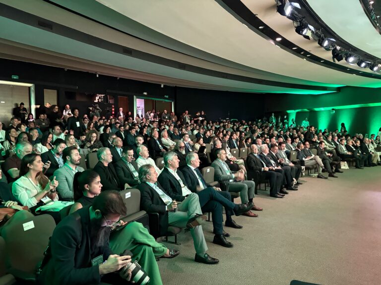 Brasília recebe seminário nacional sobre avanços e desafios do transporte público coletivo