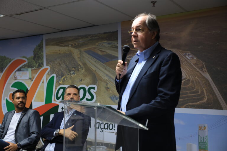 SLU celebra 64 anos de dedicação à limpeza urbana no DF