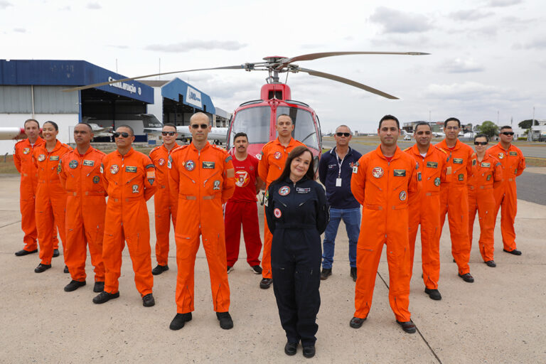 Resgate aéreo do Corpo de Bombeiros salva vítimas em menos de 20 minutos no DF