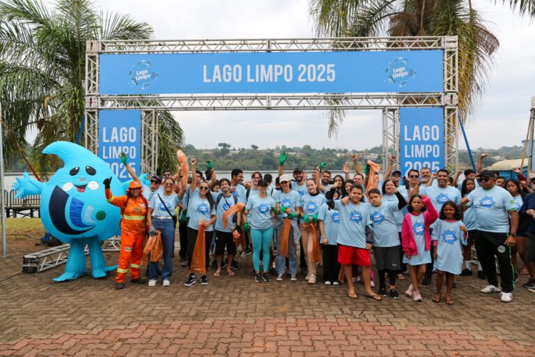 Dia Mundial da Limpeza remove 250 kg de resíduos do Lago Paranoá