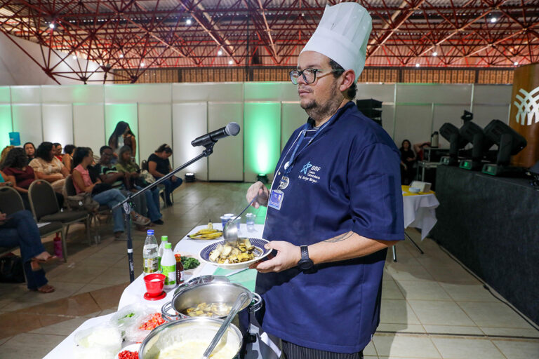 Encontro de Mulheres Rurais da Emater-DF valoriza empreendedorismo e receitas com casca de banana