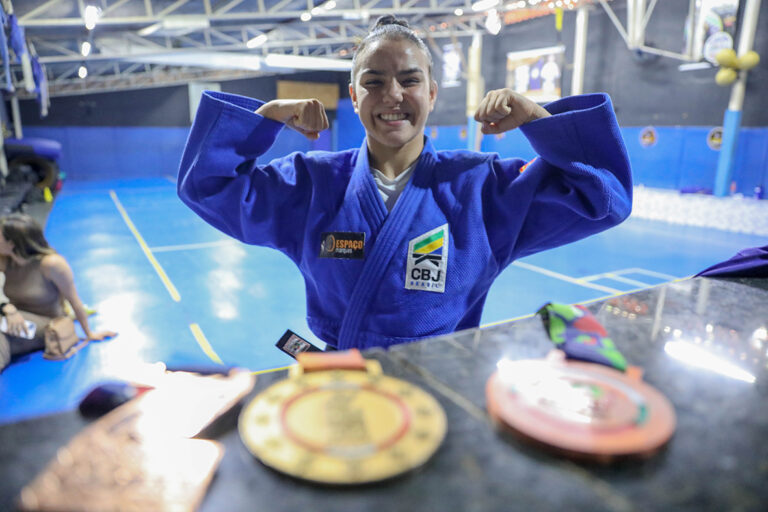 Brasiliense Nicole Marques conquista título mundial júnior de judô com apoio do GDF