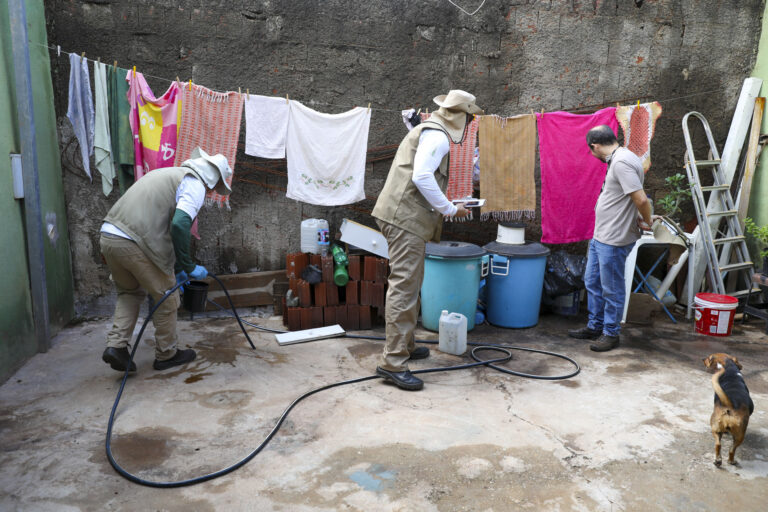 GDF intensifica combate ao Aedes aegypti no DF com novas tecnologias e reforço de agentes durante o período chuvoso