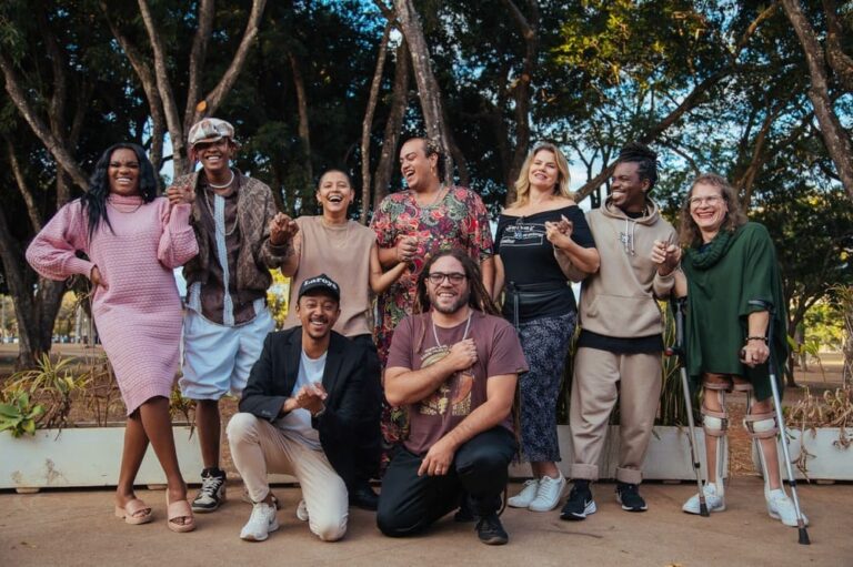 Brasília Independente celebra 15 anos com música e homenagens no Teatro Nacional