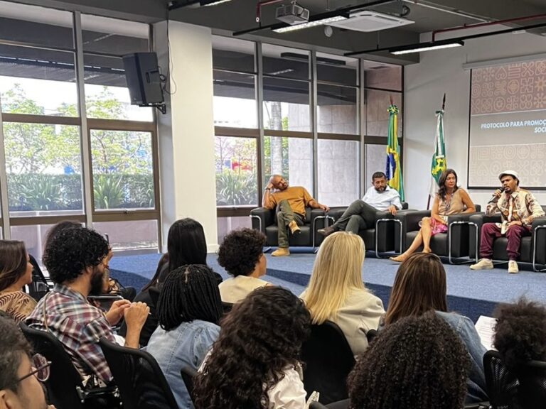 Sedes-DF lança protocolo inédito para enfrentar o racismo nos serviços socioassistenciais