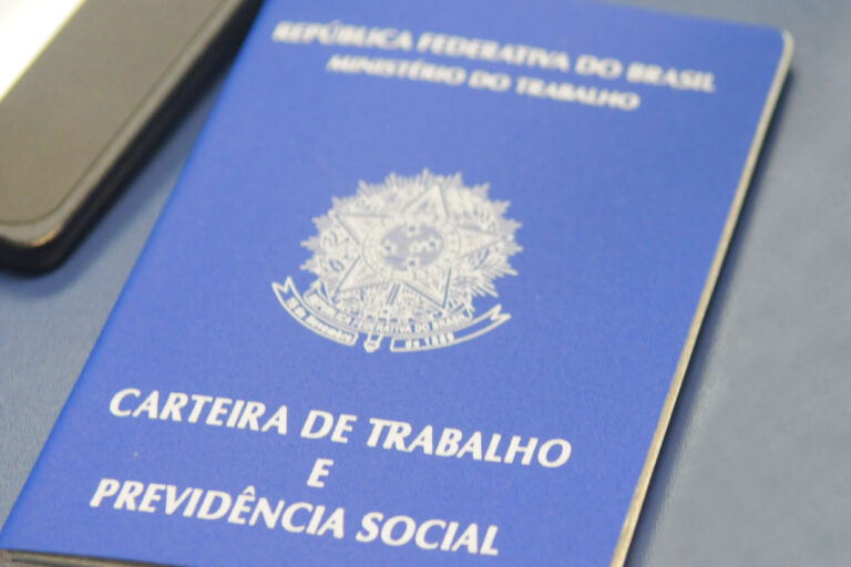 Agências do trabalhador ofertam 462 vagas nesta sexta-feira, com salários de até R$ 3 mil