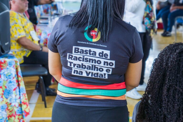 GDF lança política para promover equidade racial e combater o racismo nas escolas do DF