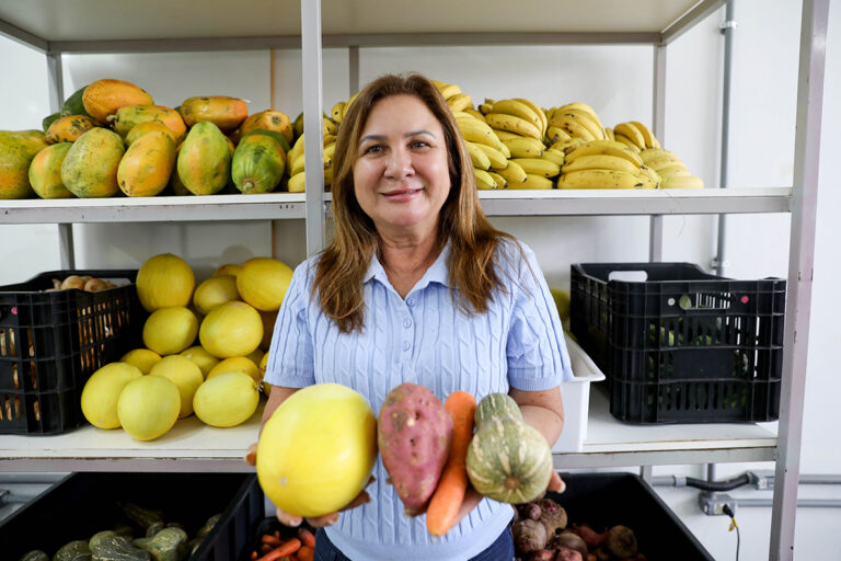 Agricultura familiar garante alimentação de qualidade nas escolas públicas do DF e beneficia quase mil famílias produtoras