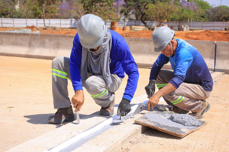 Redução de impostos fortalece economia e impulsiona empregos no DF